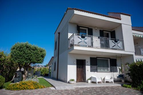 LikeHome Mediterraneo- Villa exclusive -3 rooms-6pxs