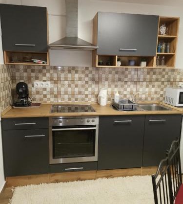 Lili Apartman