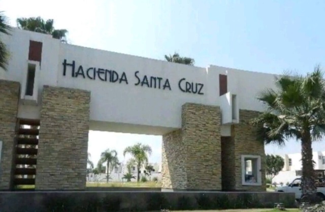 Linda Casa cerca del aeropuerto