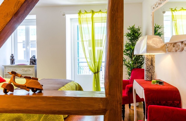 LisbonCore Apartment II in Bairro Alto, Chiado