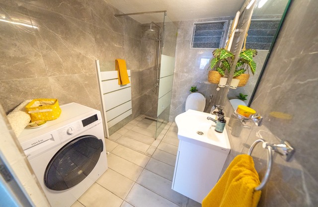 Little Villa with lovely view