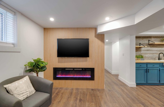 Live in Lovely Lambeth: Lower Apartment