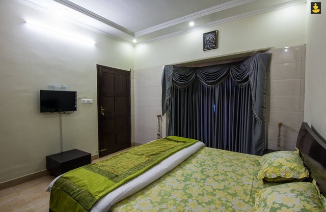 LivingStone Lake View Resort 3 Bedroom Villa