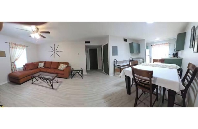 Liz & Frankie's Place