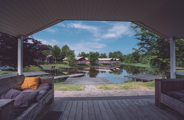 Lodge by the Pond With Private Jetty