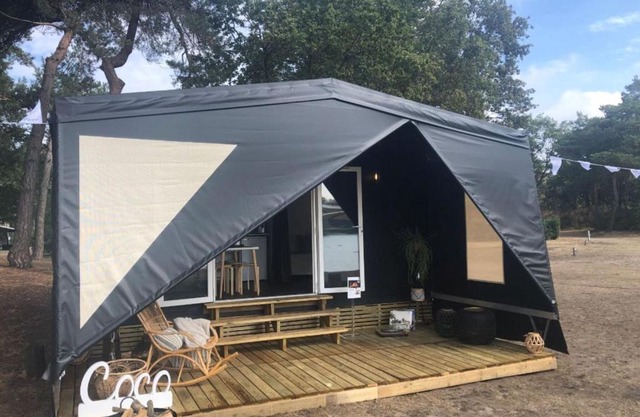 Lodge near Antwerp with Nature Trails