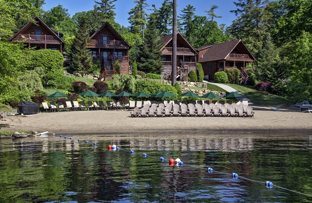 Lodges At Cresthaven