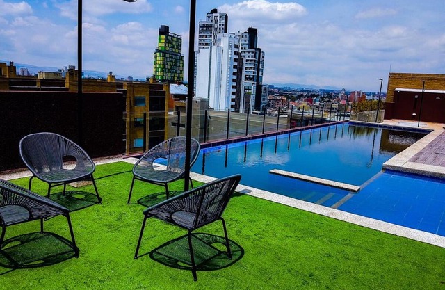 Loft comodo en Chapinero con piscina - 719