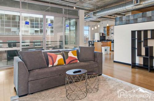 Loft Near Union Station W Gym & Patio