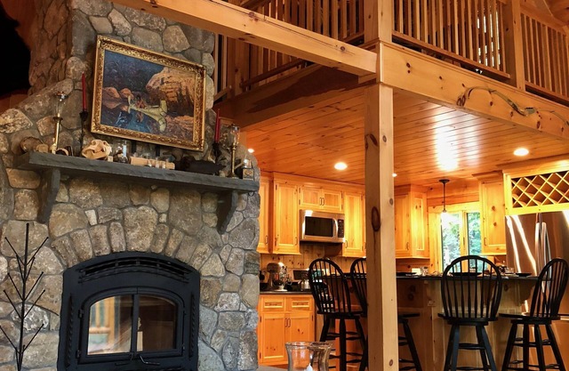 Log Home Nestled Between The White Mountains and The Lakes Region