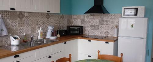 Logis douillet plein centre du village