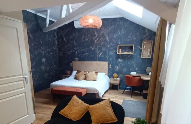 Logis Hôtel La Brèche - Restaurant Berthelot