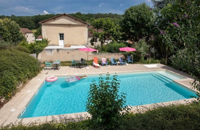 Logis Hôtel Le Lion d'Or