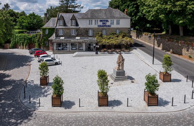 Logis Hotel Du Chateau