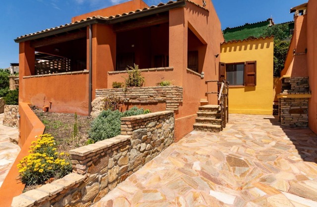 Loi's 2 by All4sardinia