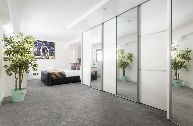 London Warehouse 3 bedroom Apartment