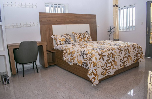 Longho Lodge Bonduma - Buea