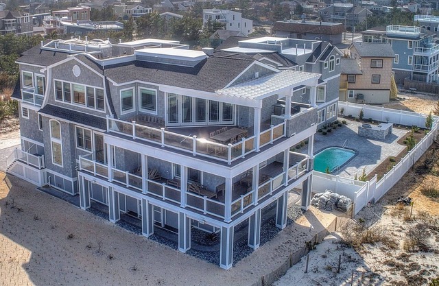 Loveladies Oceanfront Luxury