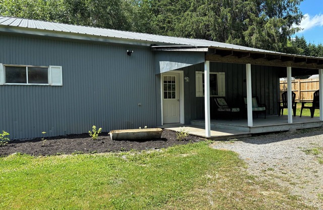 Lovely 2-bedroom apartment onlyn20 minutes from the All-Star Village!