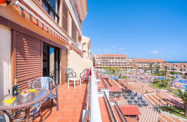 LOVELY 2 BEDROOMED APARTMENT NEXT TO THE BEACH