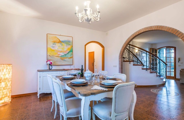 Lovely apartment for 7 guests with A/C, pool, WIFI, TV and patio