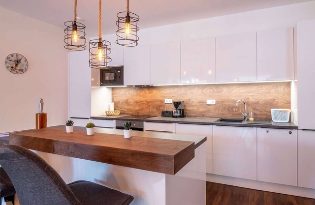 Lovely apartment for 5 guests with WIFI, TV, terrace and pets allowed