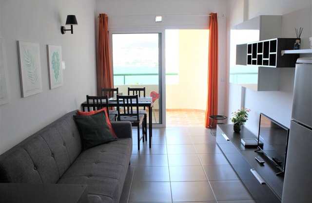 Lovely apartment & nice seaviews Los Cristianos