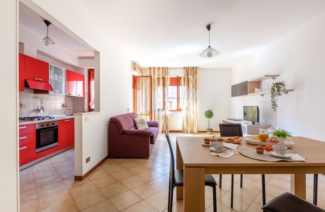 Lovely apartment for 5 guests with WIFI, TV, terrace and panoramic view