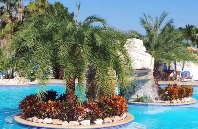 Lovely apartment, big beautiful pool and possibility of renting a car.