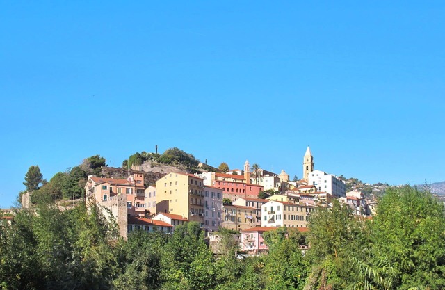 Lovely apartment for 4 people with pool, WIFI and TV