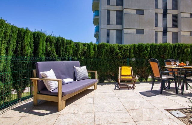 Lovely apartment for 2 people with pool, WIFI, A/C, TV, terrace and pets allowed