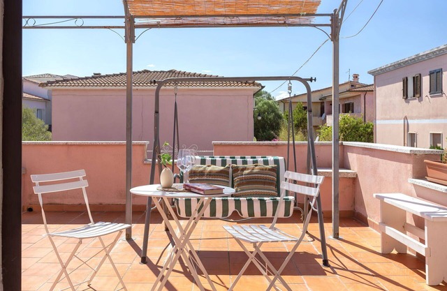 Lovely apartment for 2 people with A/C, WIFI, TV, terrace and pets allowed