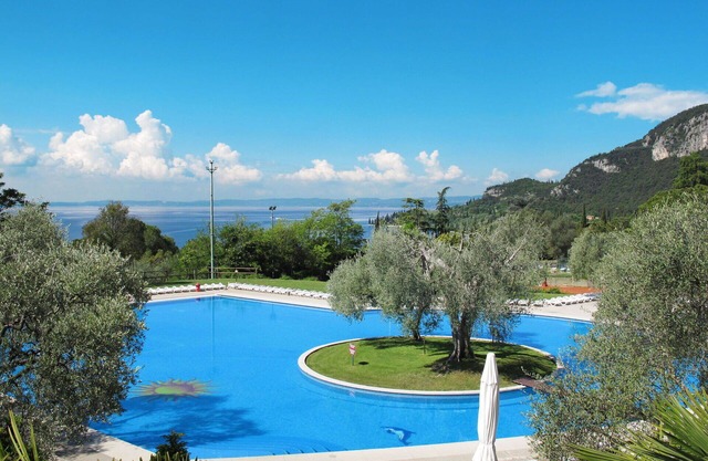 Lovely apartment for 3 guests with pool, WIFI, A/C, TV and patio