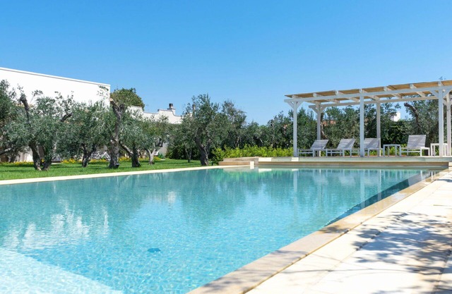 Lovely apartment for 4 guests with pool, A/C, WIFI, TV, patio, panoramic view and parking