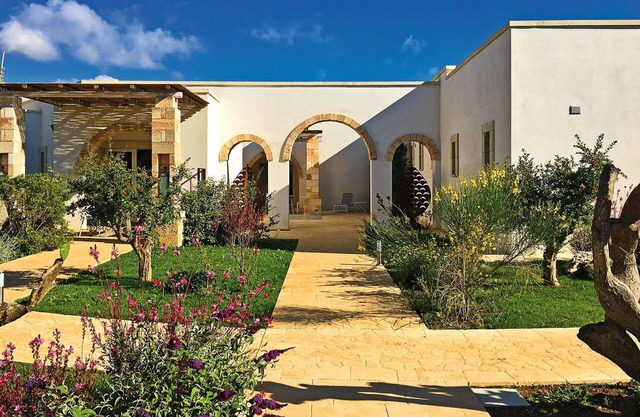 Lovely apartment for 6 guests with WIFI, pool, A/C, TV and panoramic view