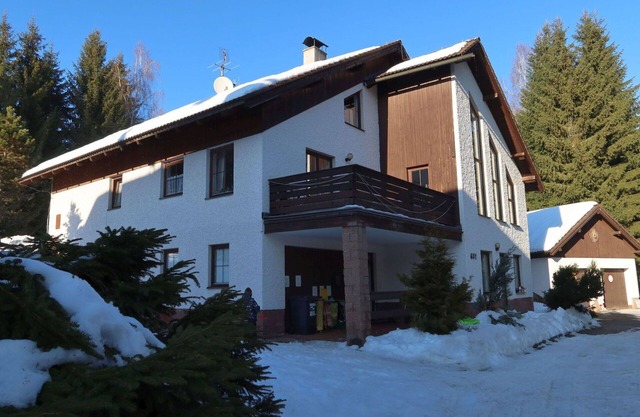Lovely apartment for 12 guests with WIFI, TV, balcony and pets allowed
