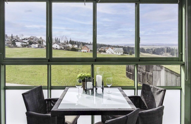 Lovely apartment for 4 people with pool, WIFI, TV and balcony