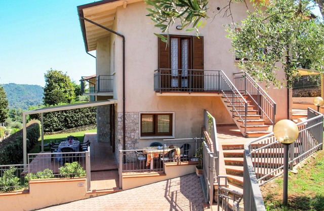 Lovely apartment for 5 people with WIFI, TV and terrace