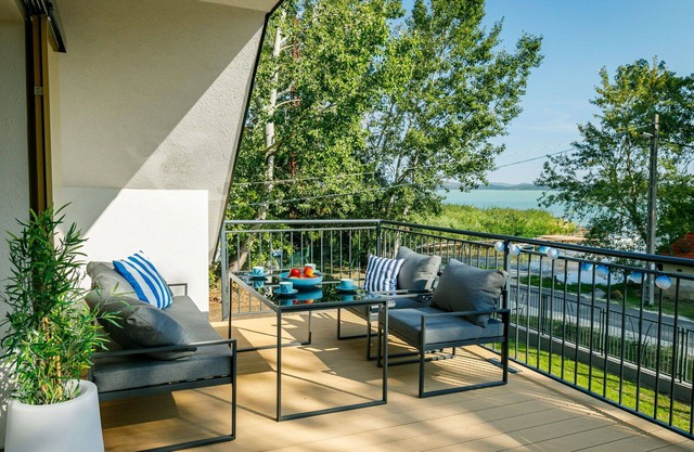 Lovely apartment for 7 guests with WIFI, A/C, TV and terrace