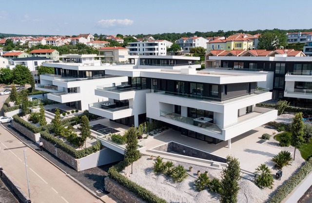 Lovely apartment in Malinska