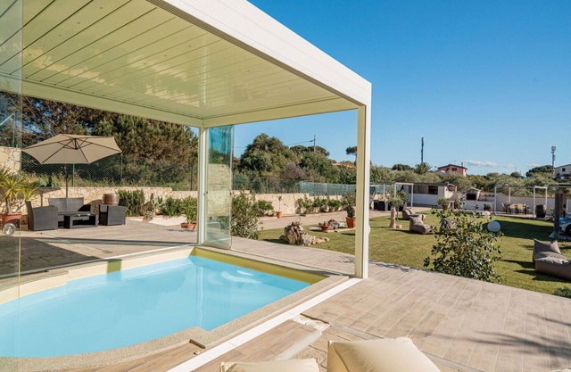 Lovely apartment in villa for 3 guests with WIFI, pool, A/C, TV and patio