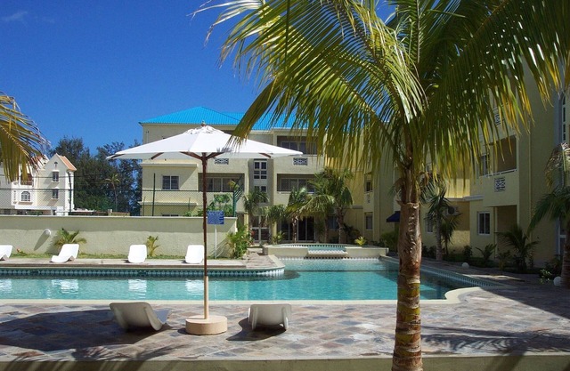 Lovely apartment near Flic en Flac beach, the sunniest west coast of Mauritius.