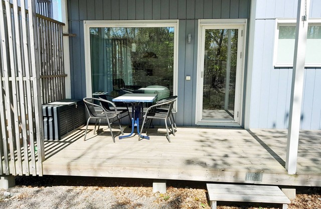 Lovely holiday apartment in Mellbystrand | SE02054