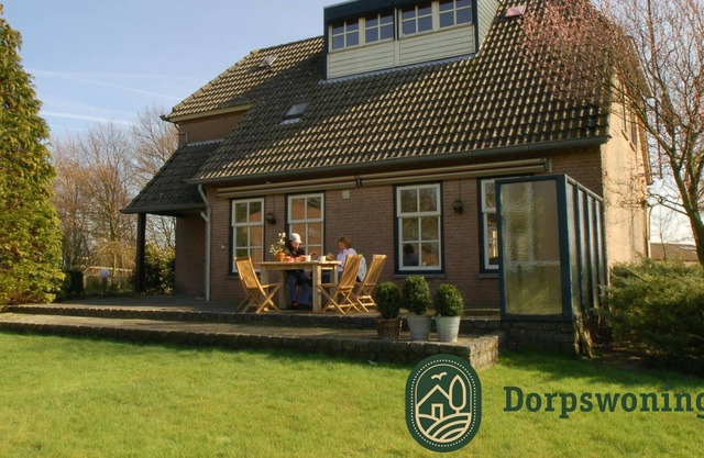 Lovely holiday home in Leende with fenced garden