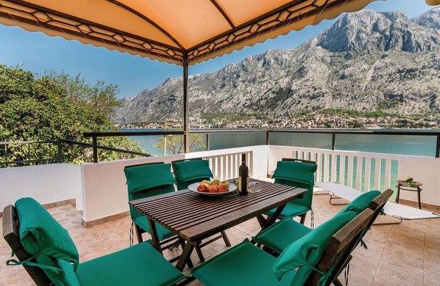 Lovely home in Kotor with WiFi