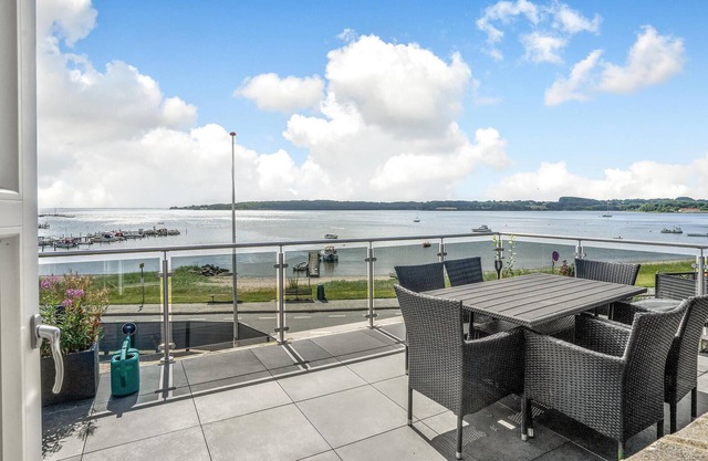 Lovely home in Rødekro with kitchen