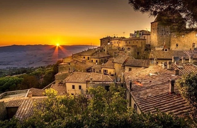 Lovely, spacious garden apartment with new pool and great views. Sleeps 4.