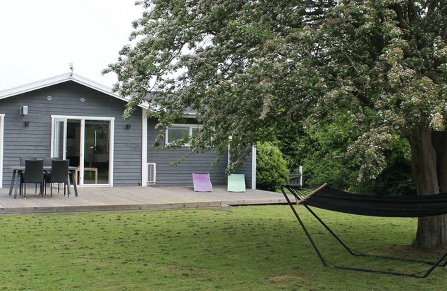 Lovely summer house in Hummingen