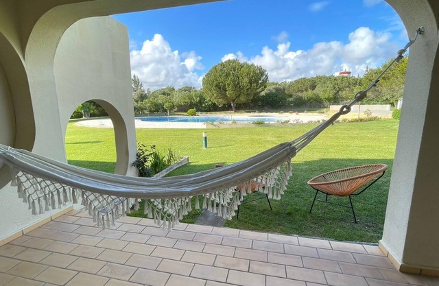 Lovely Two Bedroom Apartment with pool – BM