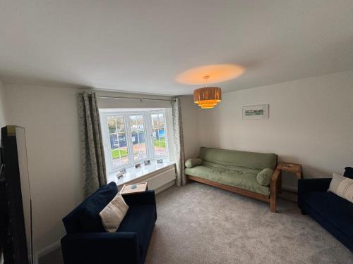 Lower Townhouse, Exeter